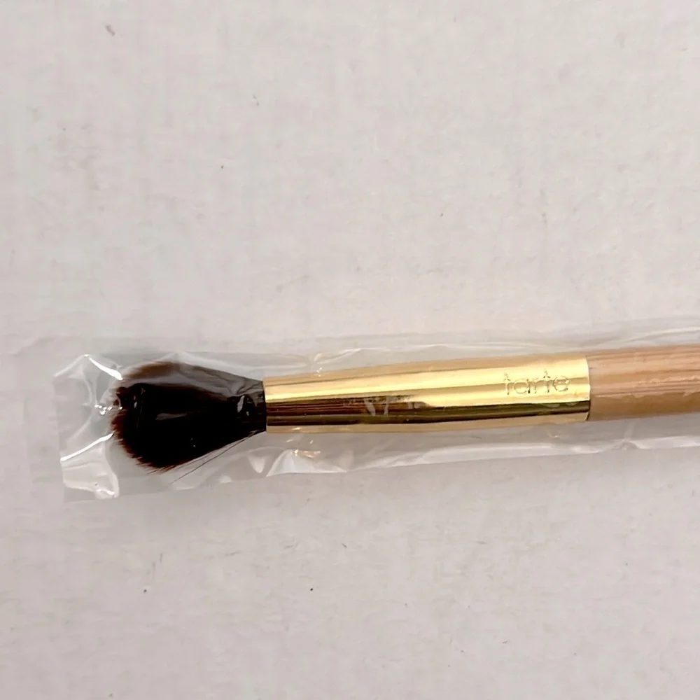Tarte Eyelash pouch with double ended shader & blending eyeshadow brush NWT